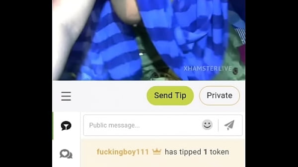 Pantat Menggairahkan Bibi Desi Yang Menggoda