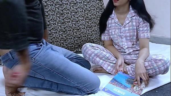 Meri Behen Ko Nanga Karke Choda Ghar Mein