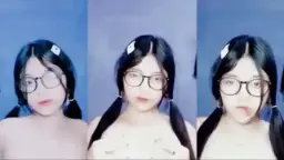 Clara Gadis Smp Montok Dengan Payudara Bulat Dan Menggoda