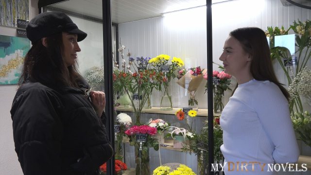 Kristi Dan Mary Frost: Rayuan Panas Dua Wanita Untuk Menjerat Si Manis Dalam Permainan Tiga