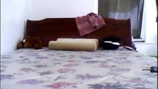 Pelacur Seksi Digilir Kliennya Dalam Video Porno Tamil