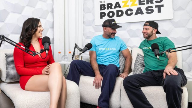 Podcast Brazzers Episode 10: Bercinta Sampai Tuntas Di Studio