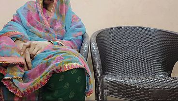 Pemuda Desi Menggairahkan Bibi Yang Bergairah