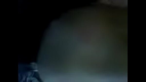 Gadis India Yang Berbadan Montok Dan Menggairahkan