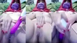Jilbab Merah Bergoyang Dengan Getar Kenikmatan