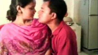 Video Porno India Amatir Bhabhi Mesum Dan Devar Nakalnya
