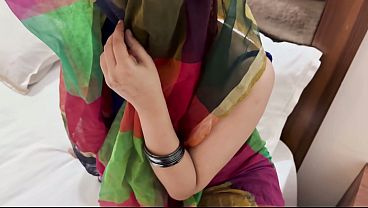 Desi Bhabhi Bergoyang Pantat Besar, Anal Bikin Hamil Setelah Ditabrak Ganas
