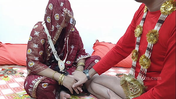 Malam Pertama Perawan, Suami Garuk Memek Istri Sampai Meraung-raung