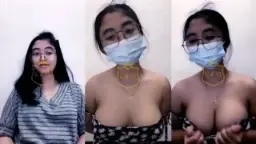Yhola Ganti Baju Live, Genit Dan Hot, Pamer Payudara Montok
