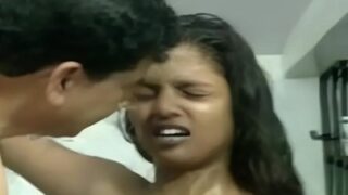 Ngeseks Di Kamar Mandi Bareng Anak Tiri Di Film Biru India