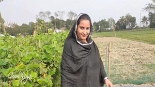 Video Mesum Pakistan, Cewek Montok Digodain Sama Bejat