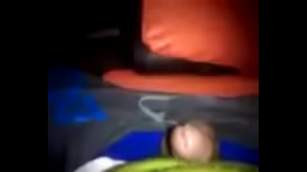 Gadis India Menggoda Di Sofa