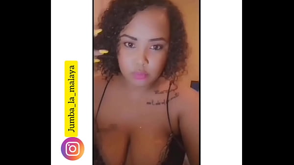 Mkundu Wa Kiarabu Mrembo Na Mwenye Kushawishi