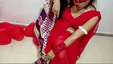 Pengantin Baru India Pake Sari Merah, Rayain Valentine Sama Suami Desi – Bokep Hindi Paling Hot