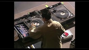 Bersama Kamu Di Panggung (live Di Rock Am Ring 2001) Yang Bikin Ngilu