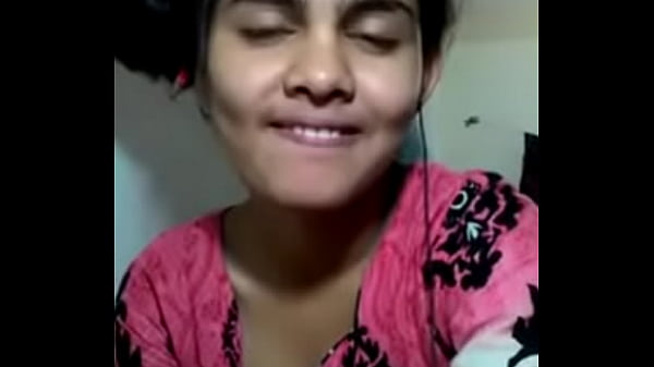Cewek India Bikin Greget, Siap Digoyang