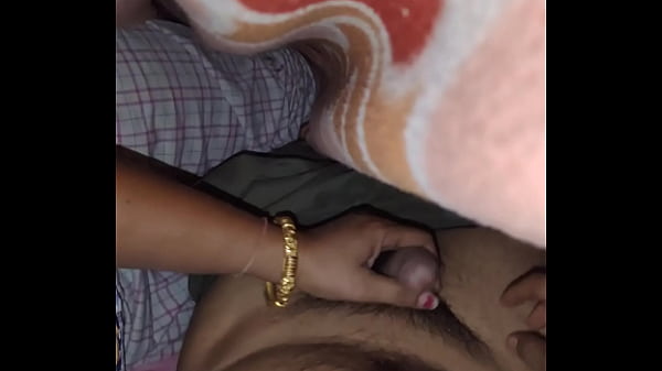 Maa Ki Saath Pehli Raat Ka Maza