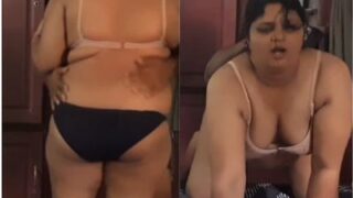 Cewek Tamil Montok Digenjot Abang Sampe Muncrat Di Video Bokep