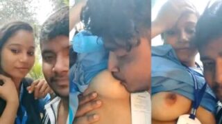 Ngentot Payudara Cewek Kampus Di Luar Ruangan