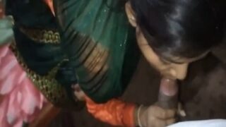 Patna Cewek Ngewe Devar Sambil Nyepong Kontol, Digebukin Sampe Meraung Di Ranjang Bihari.