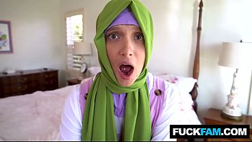 Horny Hijabnya Ngerasain Kontol Pertama Kali Bareng Izzy Lush Dan Donnie Rock