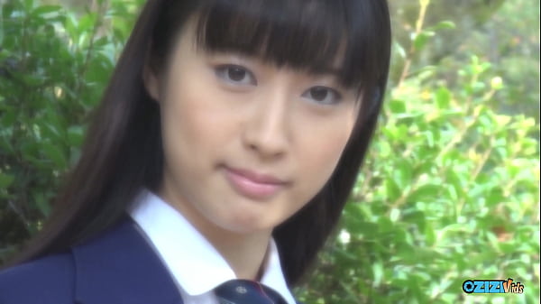 Gadis Asia Imut Biarin Dia Jilat Memeknya Di Ruang Ganti Sebelum Ngewe.
