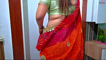 Bhabhi Desi Ghar Ki Rasoi Mein Doodh Wale Ka Bill Chukaya, Zor Zor Se Chudai Ki, Hindi Audio Ke Saath.