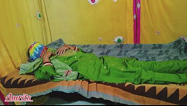 Step Kandung Ipar India Desi Lagi Ngewe Panas-panas, Bibir Nempel, Badan Meremang
