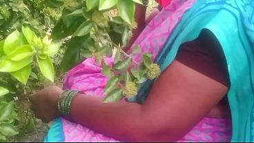 Bhabhi India Di Desa, Ngentot Di Luar, Panas Banget