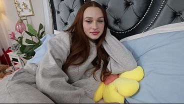 Harley Love Lagi Nginep, Hari Ini Sakit Tapi Tetep Pengen Digodain Sama Step Sis.