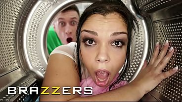 Tonton: Momen Mampet Bikin Ngentot Nggak Ada Ampun! Kompilasi Bintang Brazzers Paling Panas.