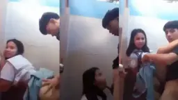 Baru Smp Udah Crot Di Wc Sekolah, Sange Berat.