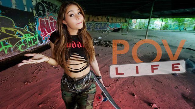 Tim Teamskeet, Si Cewek Skater Seksi Bikin Makin Panas, Pinggul Goyang Bikin Ngiler