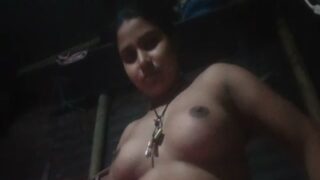 Video Seru Bikin Ngilu: Cewek Horny Telanjang Di Video Sex Tamil Aunty