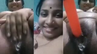 Video Tamil Aunty Lagi Colmek Pake Mainan, Bikin Ngilu