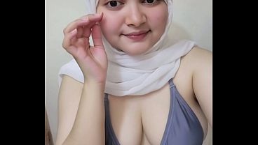Awal Mula Goyang Twerk Pakai Hijab, Bikin Makin Panas Dan Basah.