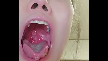Mulut Lo Dijilat Kasar, Muntah-muntah, Air Liur Berantem, Tenggorokan Digodok, Sampe Uvula Lo Ngeces.