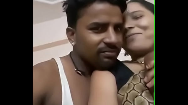 Tekan-tekan Tante Desi, Toket Gede Bikin Makin Greget