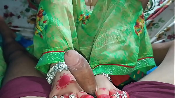 Ibu-ibu India Lagi Ngewe Sama Adik Ipar Sambil Ngomong Mesum